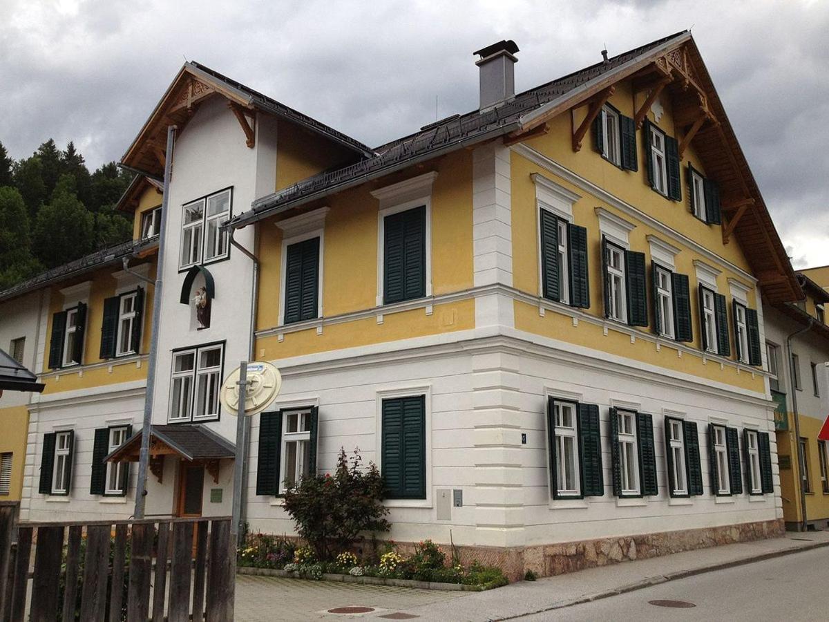 Fruehstueckspension Josefinum Bad Aussee Εξωτερικό φωτογραφία